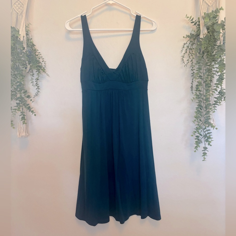 Gorgeous dark teal dress from Susana Monaco. Size L. EUC.